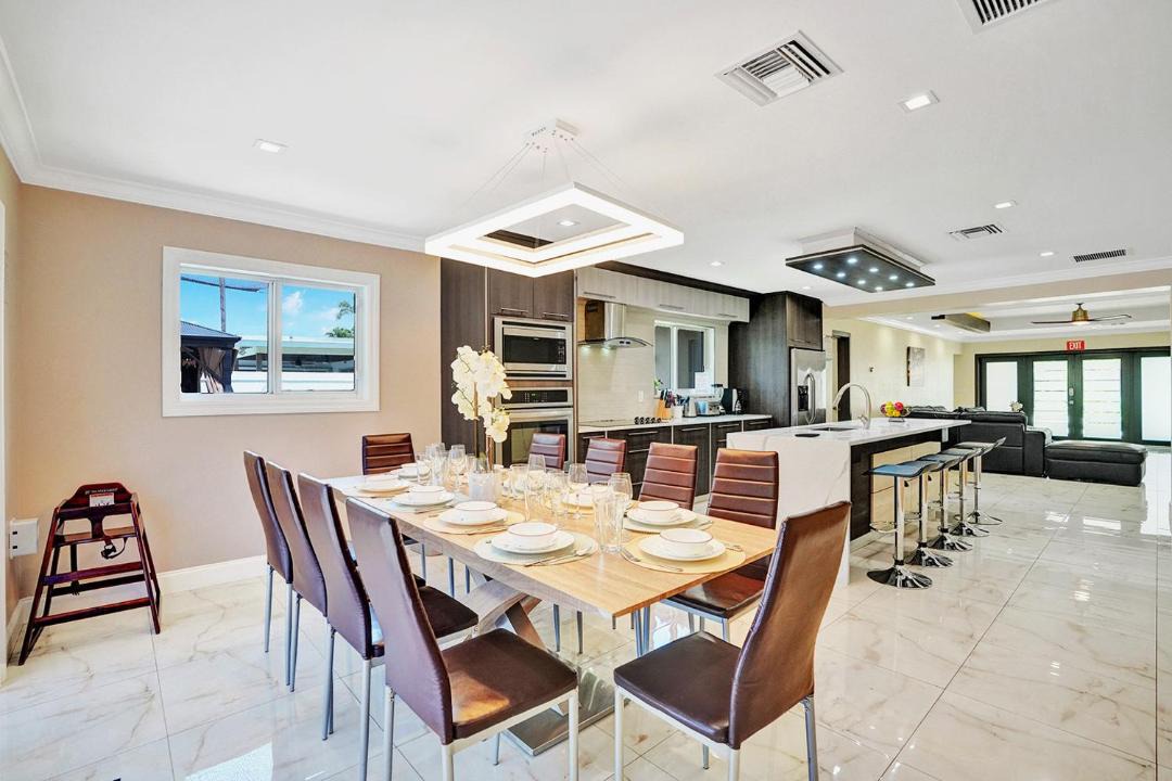 Photo of Livingroom in South Lake