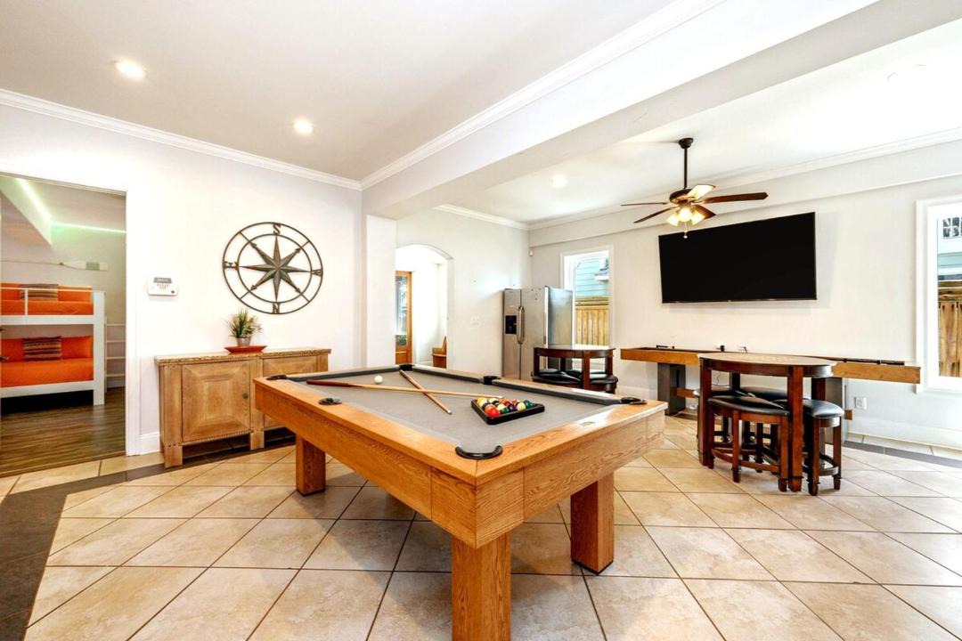 Photo of Livingroom in Crystal Beach