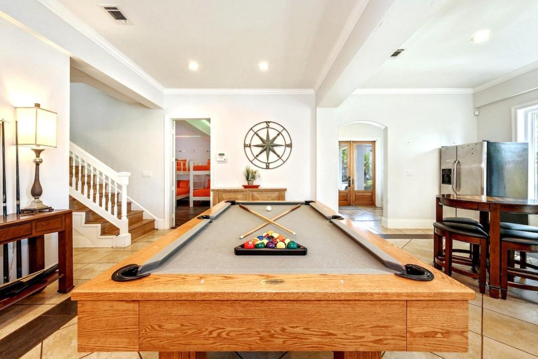 Photo of Livingroom in Crystal Beach