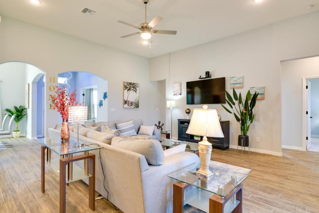 Photo of Livingroom in Burnt Store