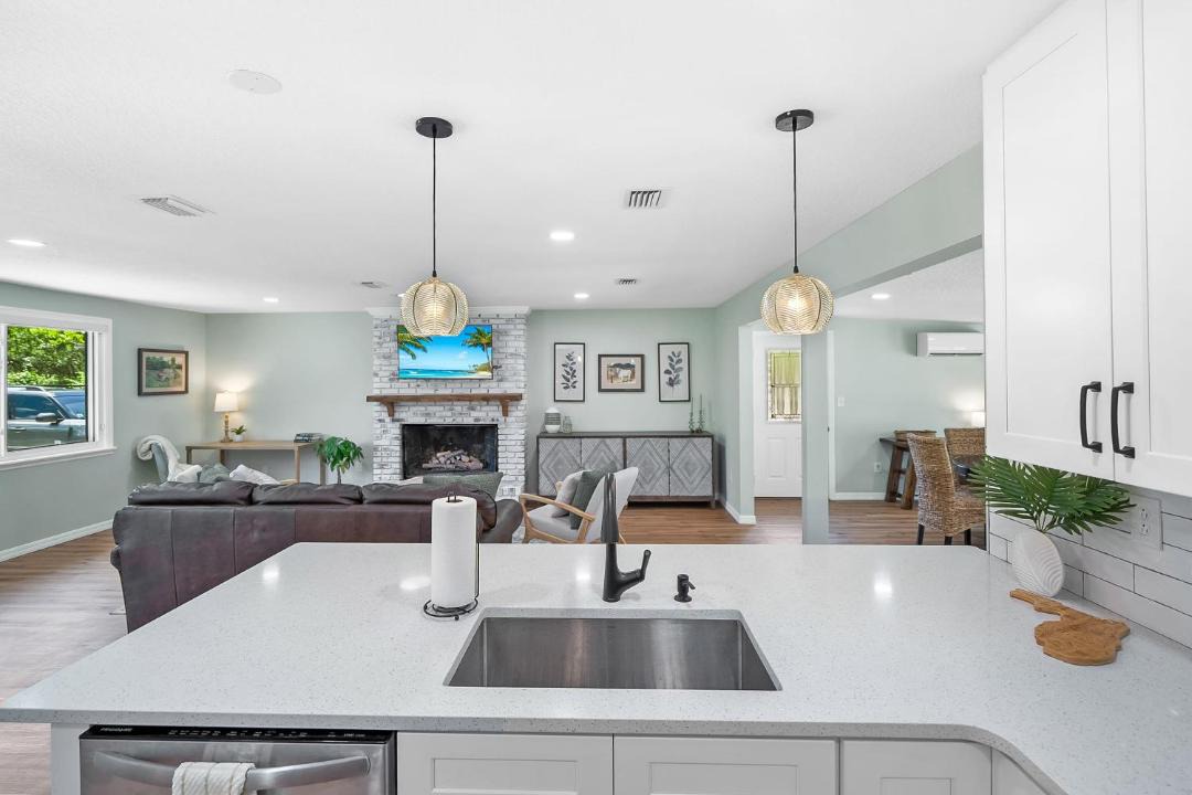 Photo of Kitchen in Doctors Inlet