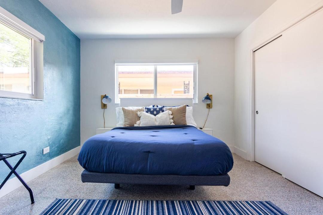 Photo of Bedroom in Royal Poinciana