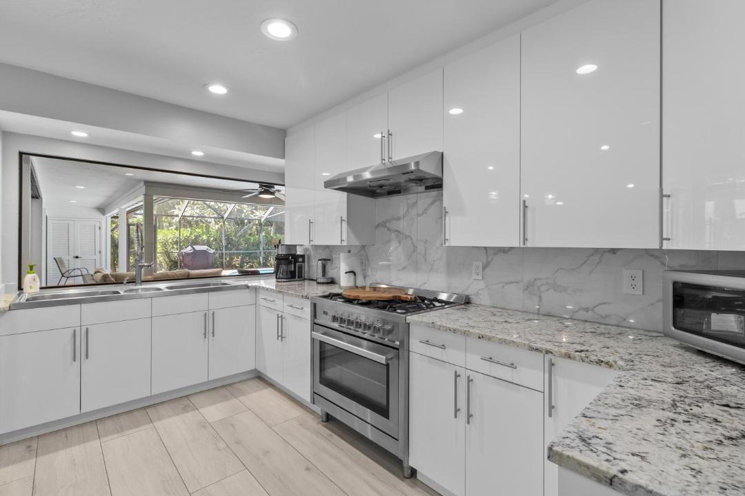 Photo of Kitchen in Palm River Estates