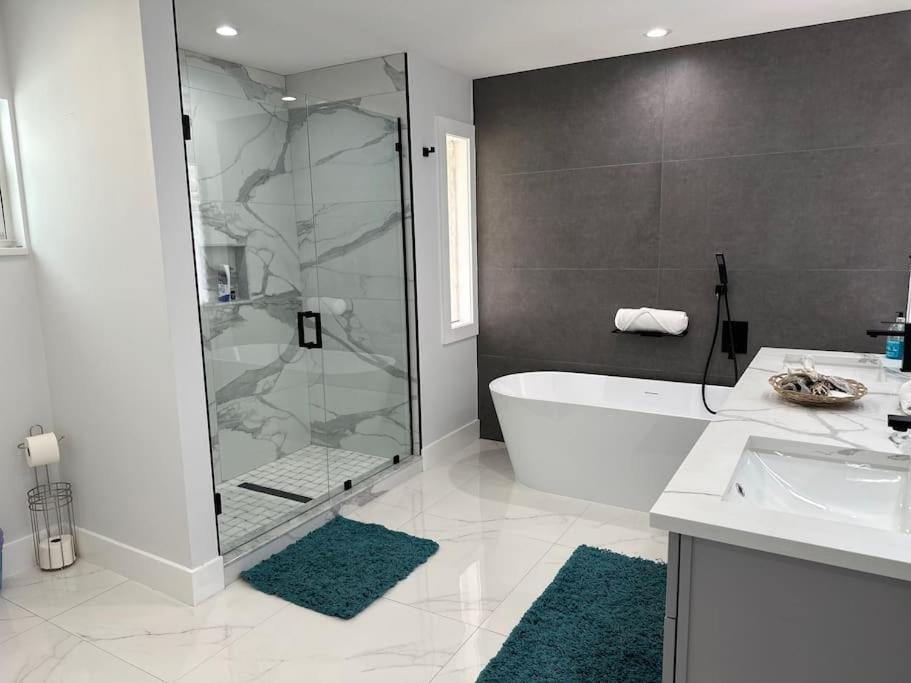 Photo of Bathroom in Fort Myers Shores