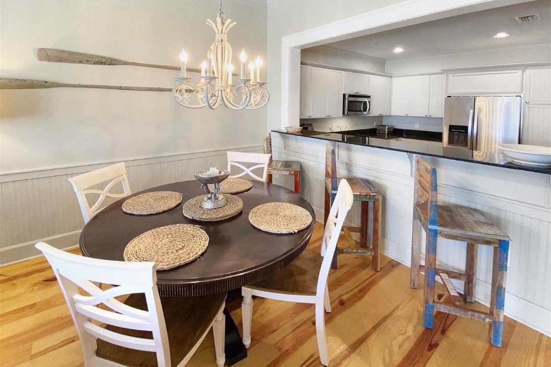 Photo of Kitchen in Beach District