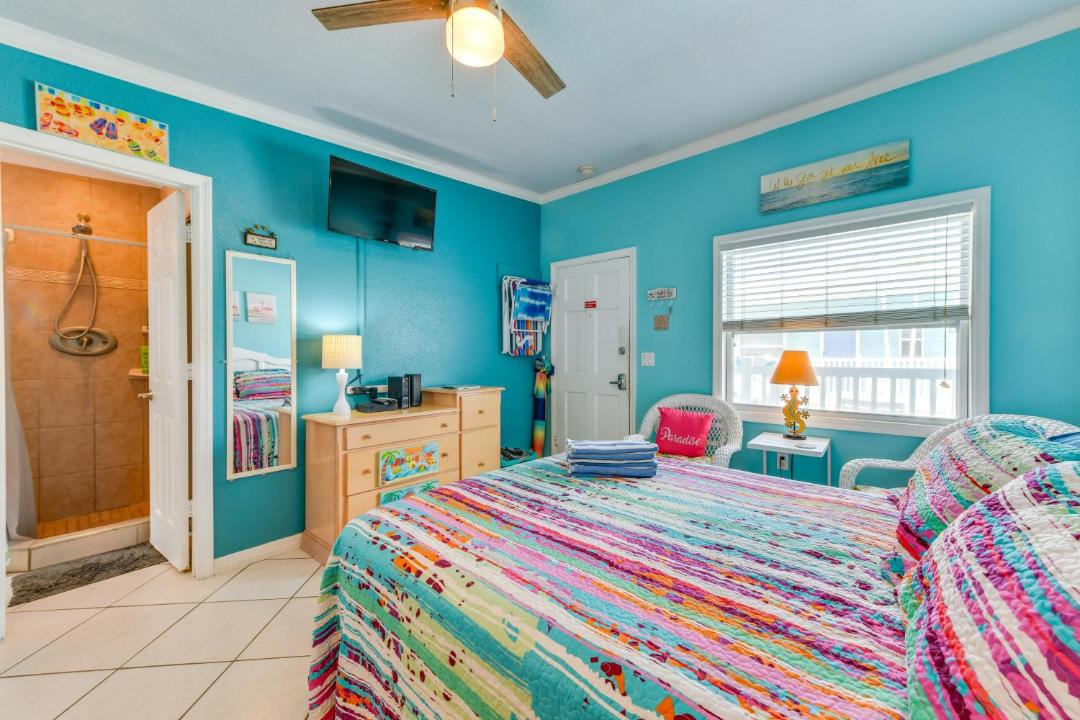 Photo of Bedroom in Madeira Beach