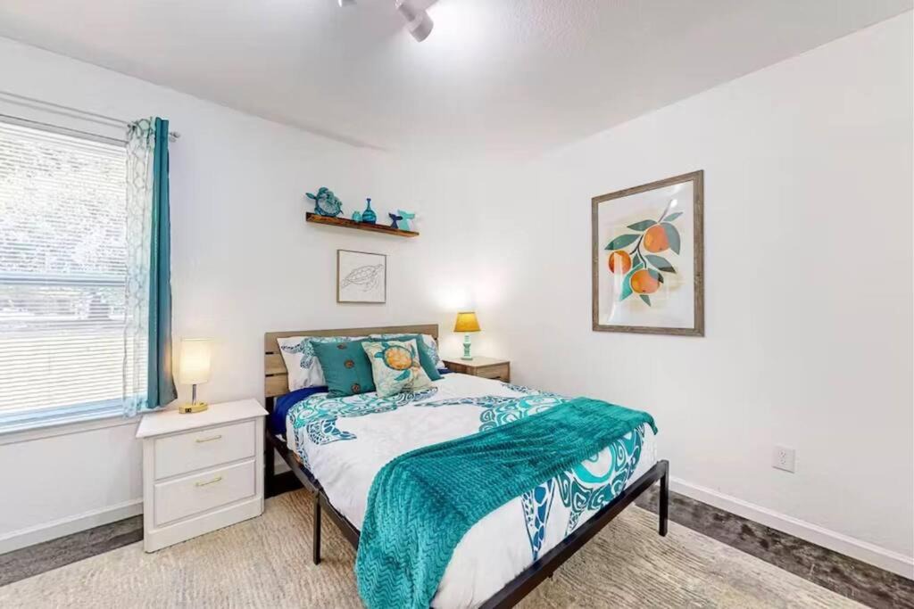 Photo of Bedroom in Northeast Pensacola