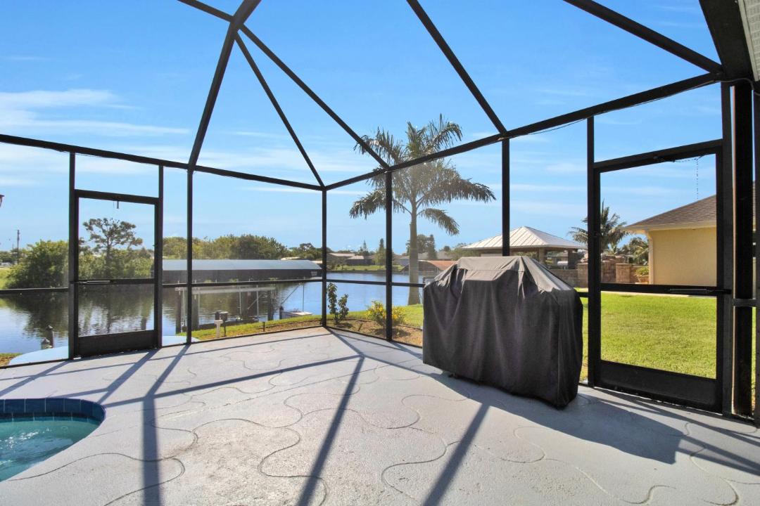 Photo of Patio Balcony in Gulf Cove