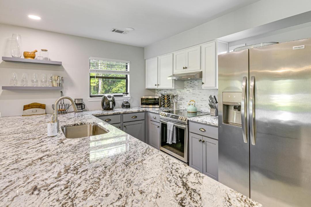 Photo of Kitchen in Mary Esther