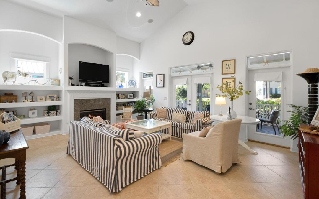 Photo of Livingroom in Sugarwood Beach