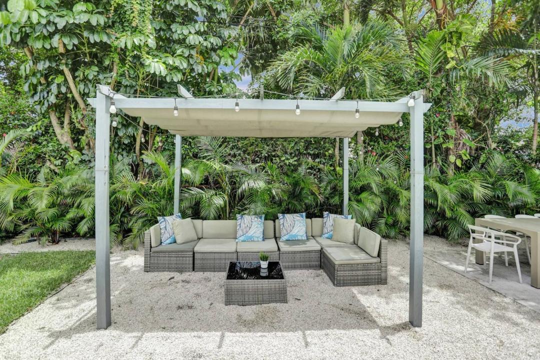Photo of Others in Golden Glades