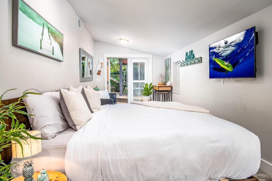 Photo of Bedroom in Midtown