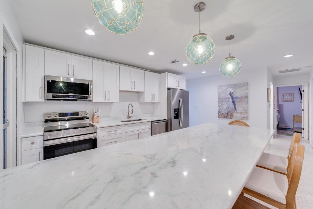 Photo of Kitchen in Mid Island