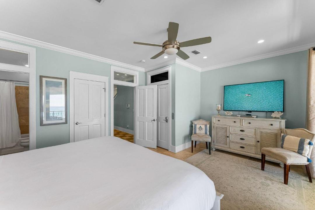 Photo of Bedroom in Frangista Beach