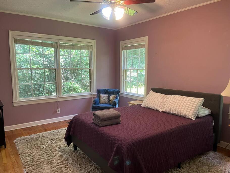 Photo of Bedroom in Tallahassee
