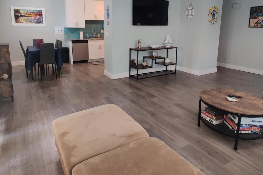 Photo of Livingroom in Indialantic