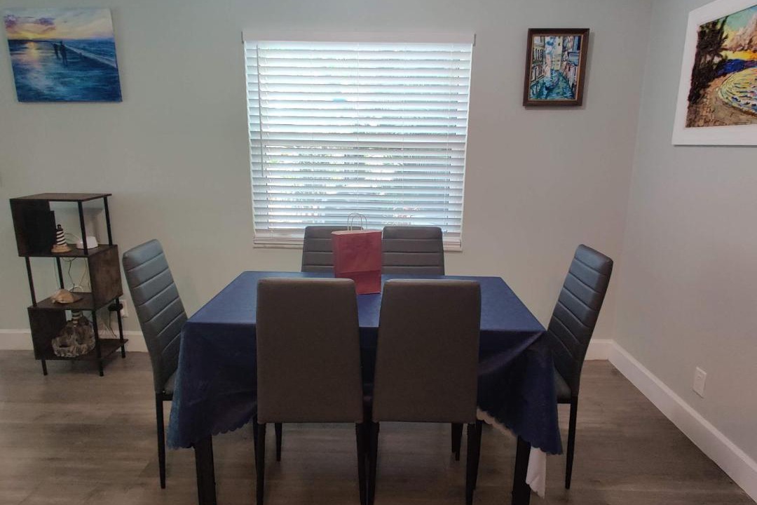 Photo of Livingroom in Indialantic