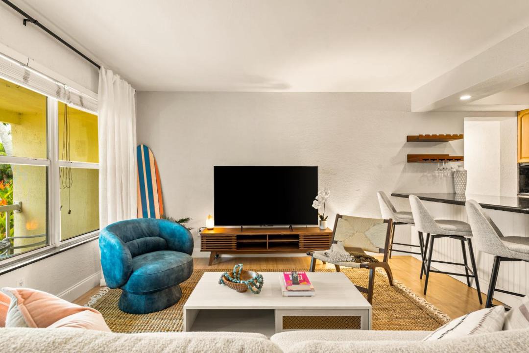 Photo of Livingroom in Garden Isles