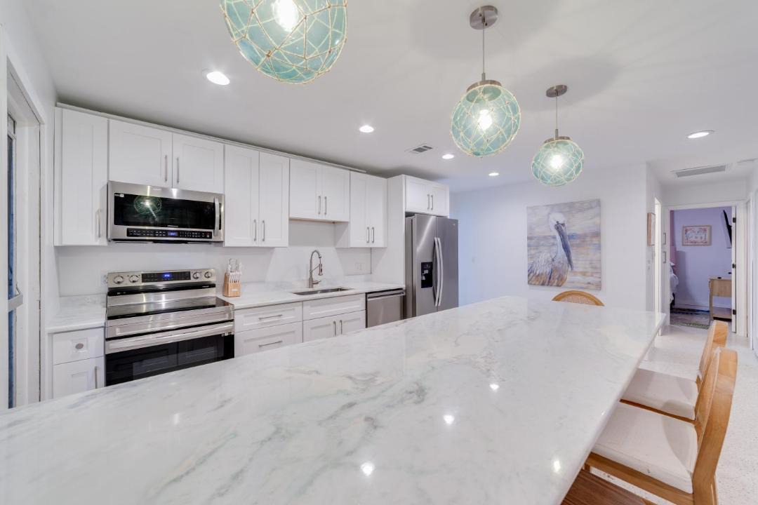 Photo of Kitchen in Mid Island