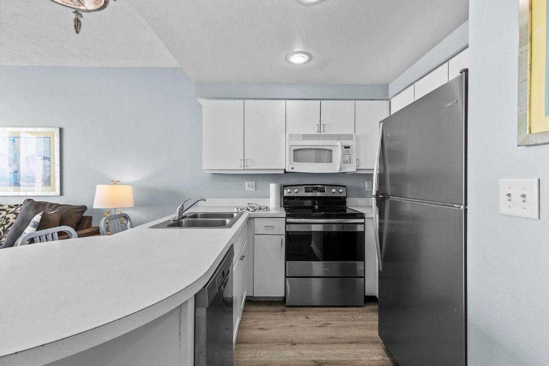 Photo of Kitchen in Brush - Stewarts