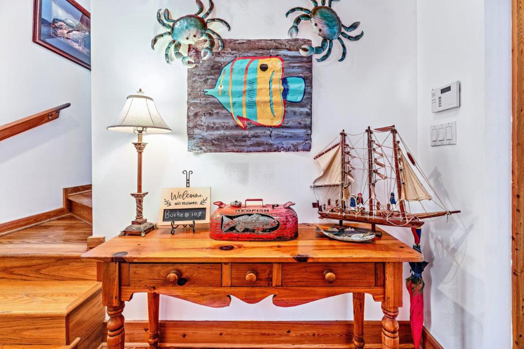 Photo of Livingroom in Carrabelle