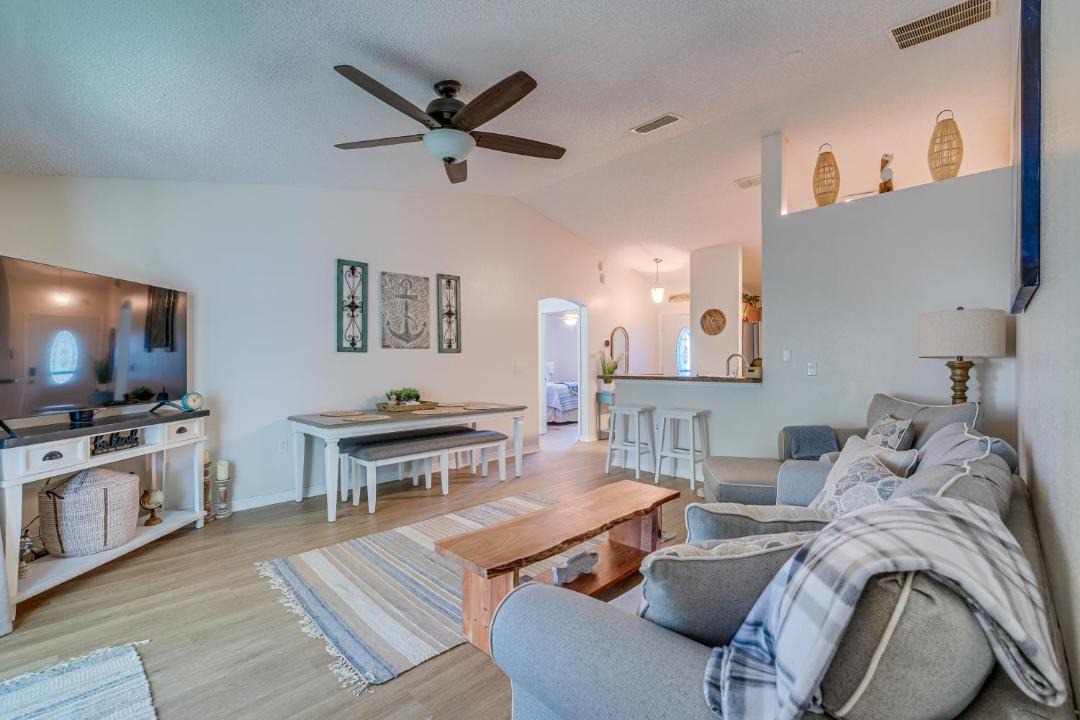 Photo of Livingroom in Citrus Springs