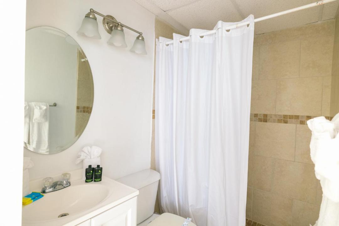 Photo of Bathroom in Ramrod Key
