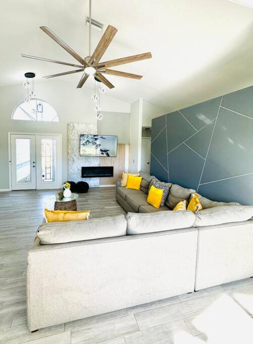 Photo of Livingroom in Rotonda Lakes