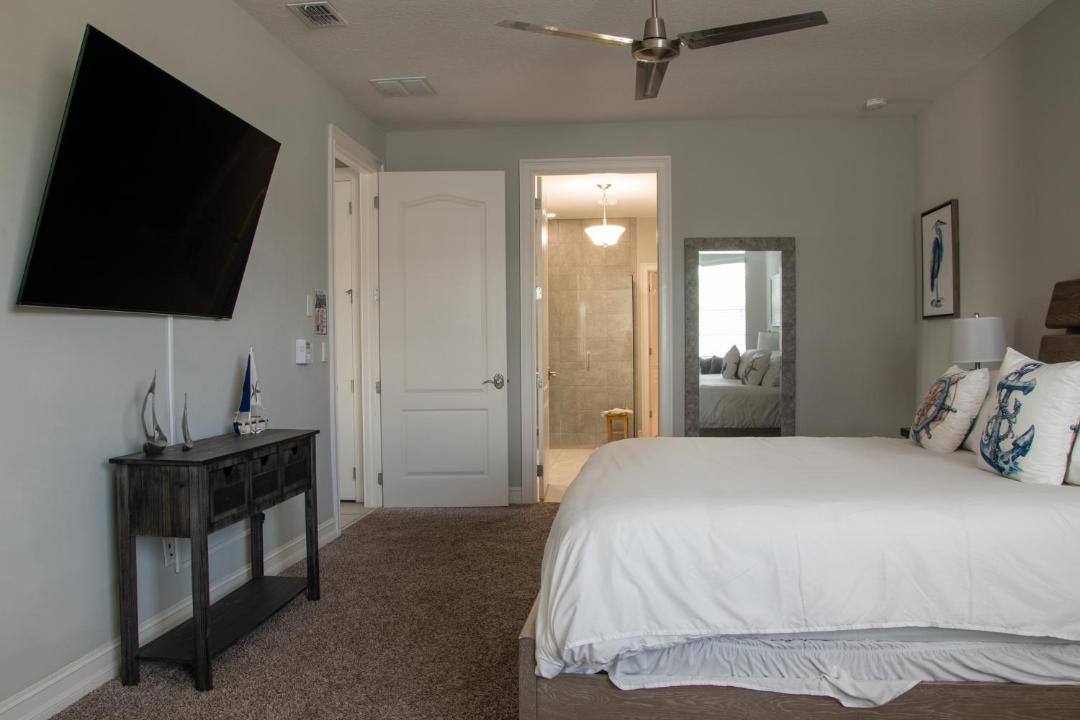 Photo of Bedroom in Indian Harbour Beach