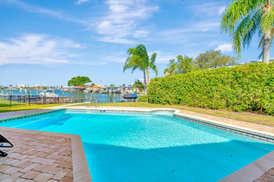 Photo of Outdoor in Island Estate