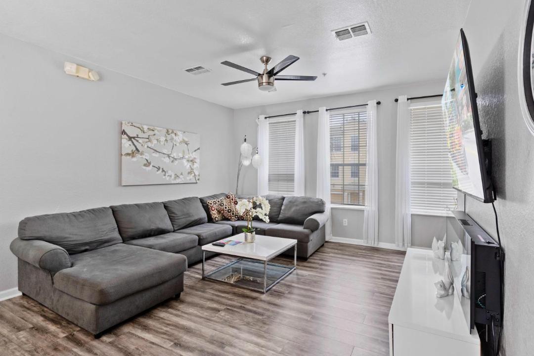 Photo of Livingroom in Florida Central Atlantic Coast