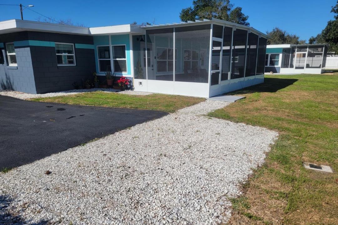 Photo of Buildings in Tavares