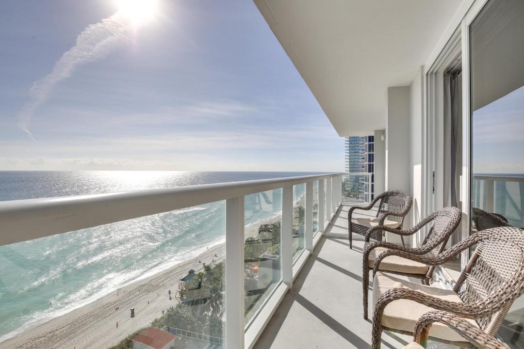 Photo of Others in Sunny Isles Beach