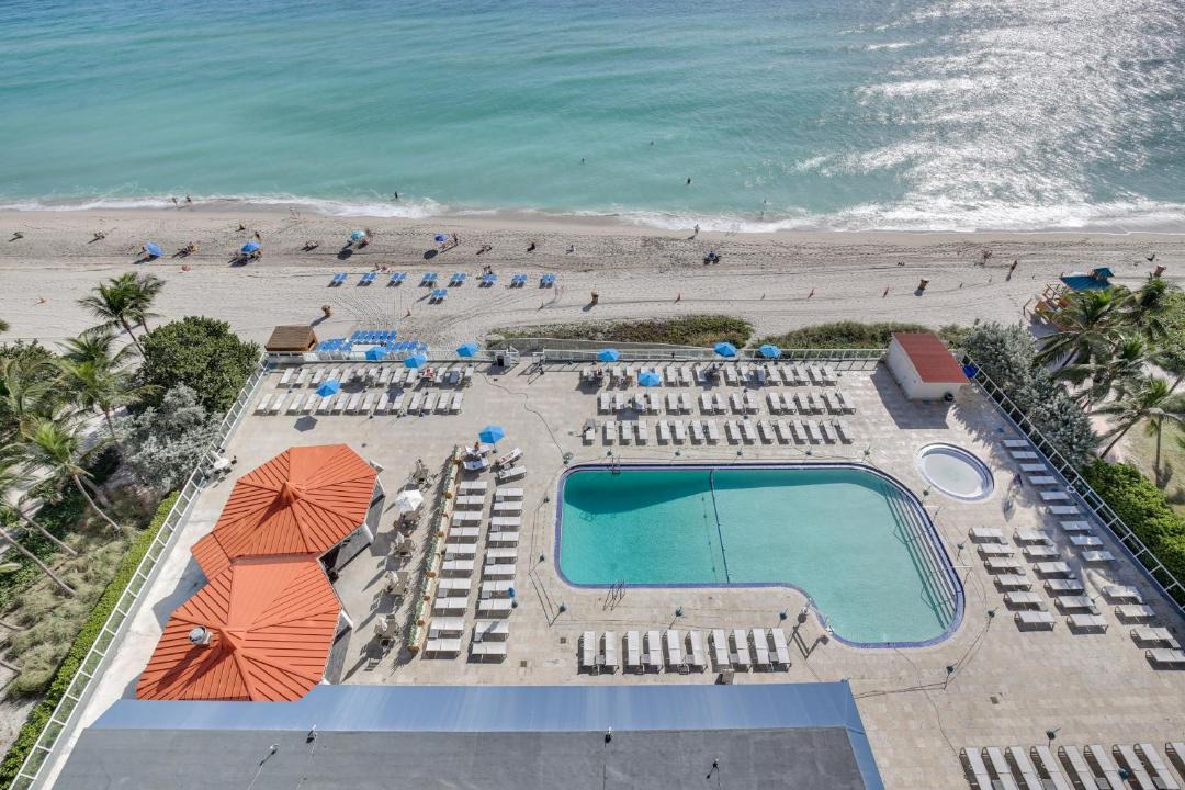 Photo of Others in Sunny Isles Beach