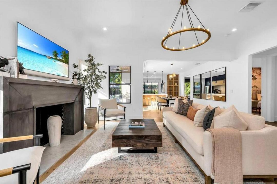 Photo of Livingroom in Sunshine Park
