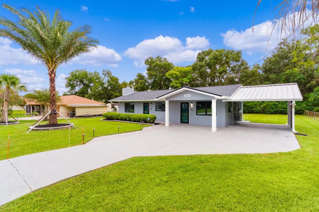 Photo of Buildings in Belleview