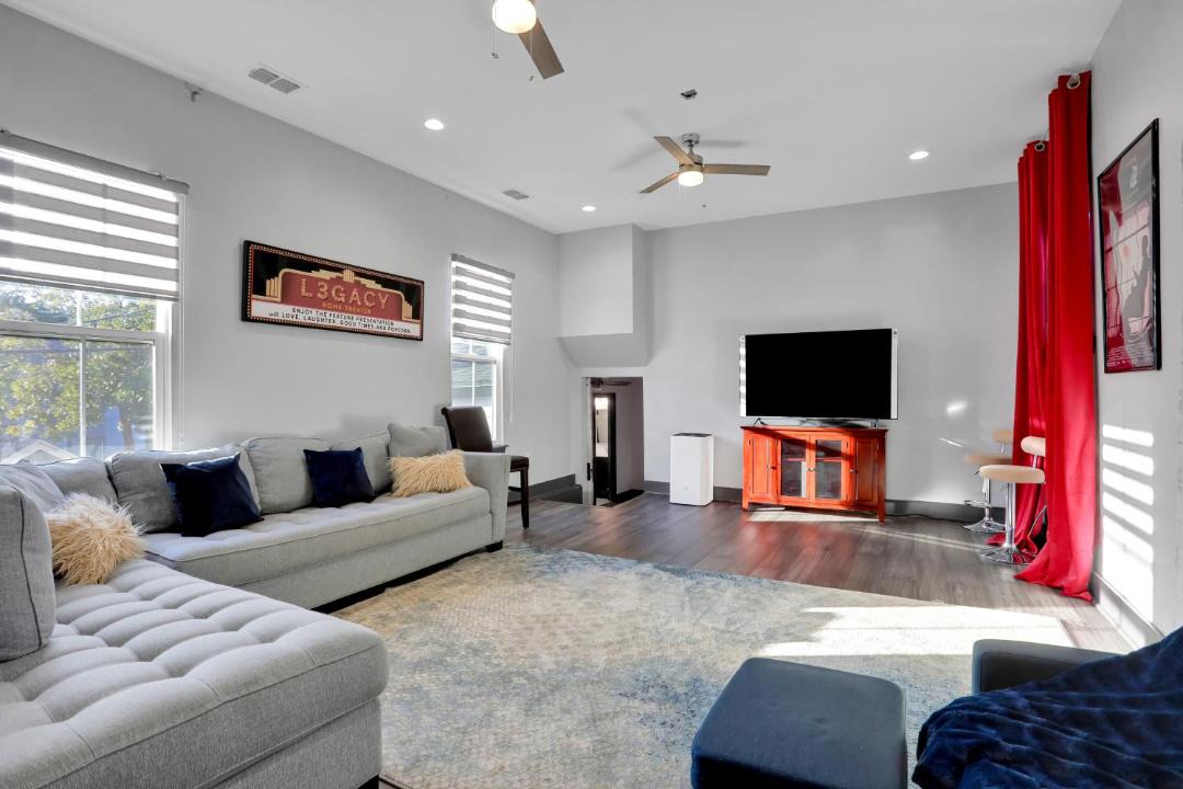 Photo of Livingroom in Springfield