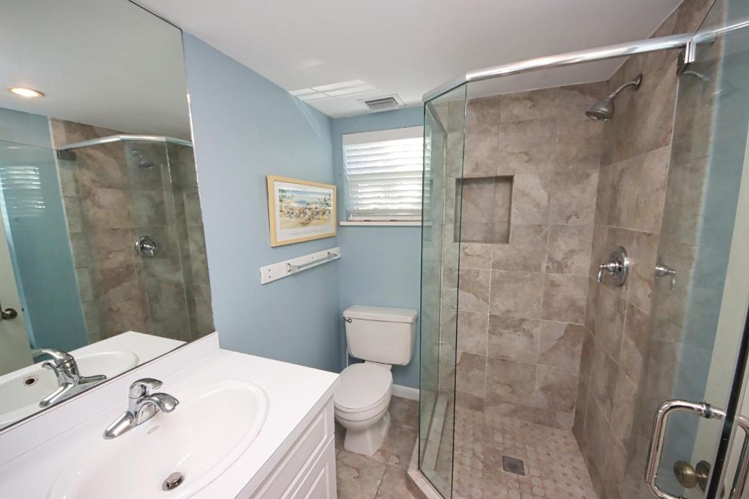 Photo of Bathroom in Captiva