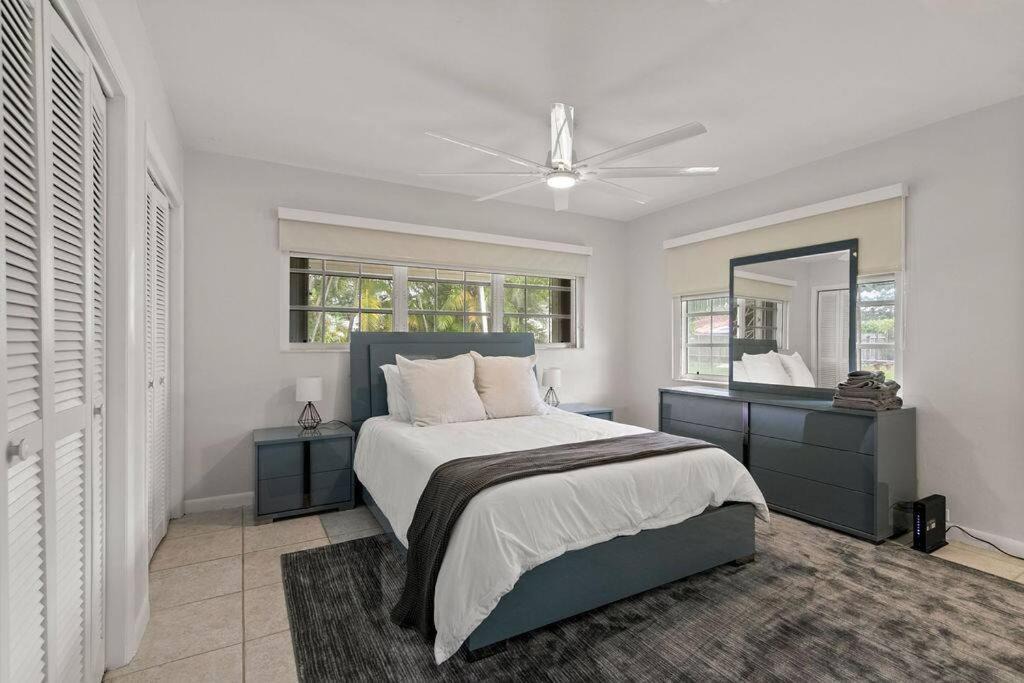 Photo of Bedroom in Coral Terrace
