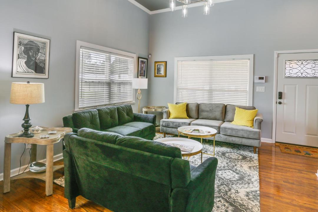 Photo of Livingroom in Quincy
