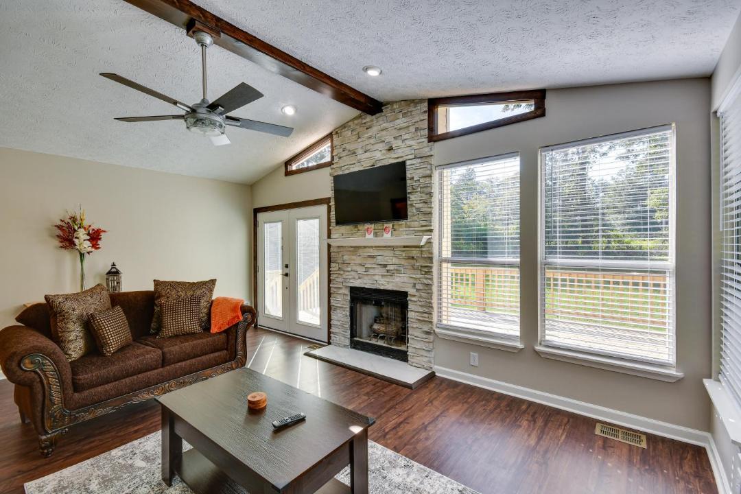 Photo of Livingroom in Tuskegee