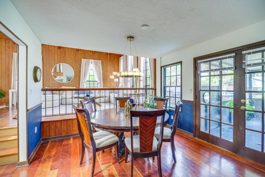 Photo of Livingroom in Cocoa Beach