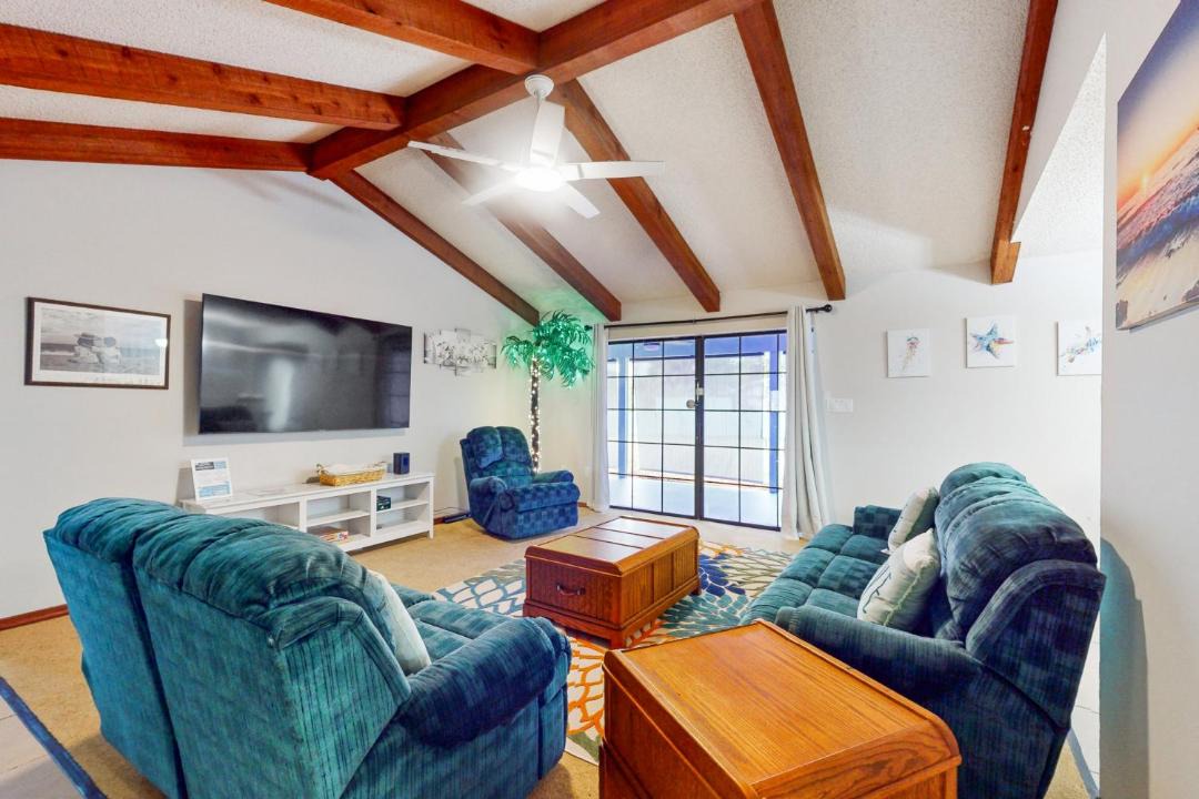 Photo of Livingroom in Cape Caneveral Beach Gardens