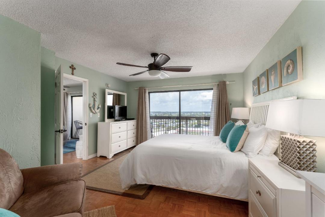 Photo of Bedroom in Ormond-by-the-Sea