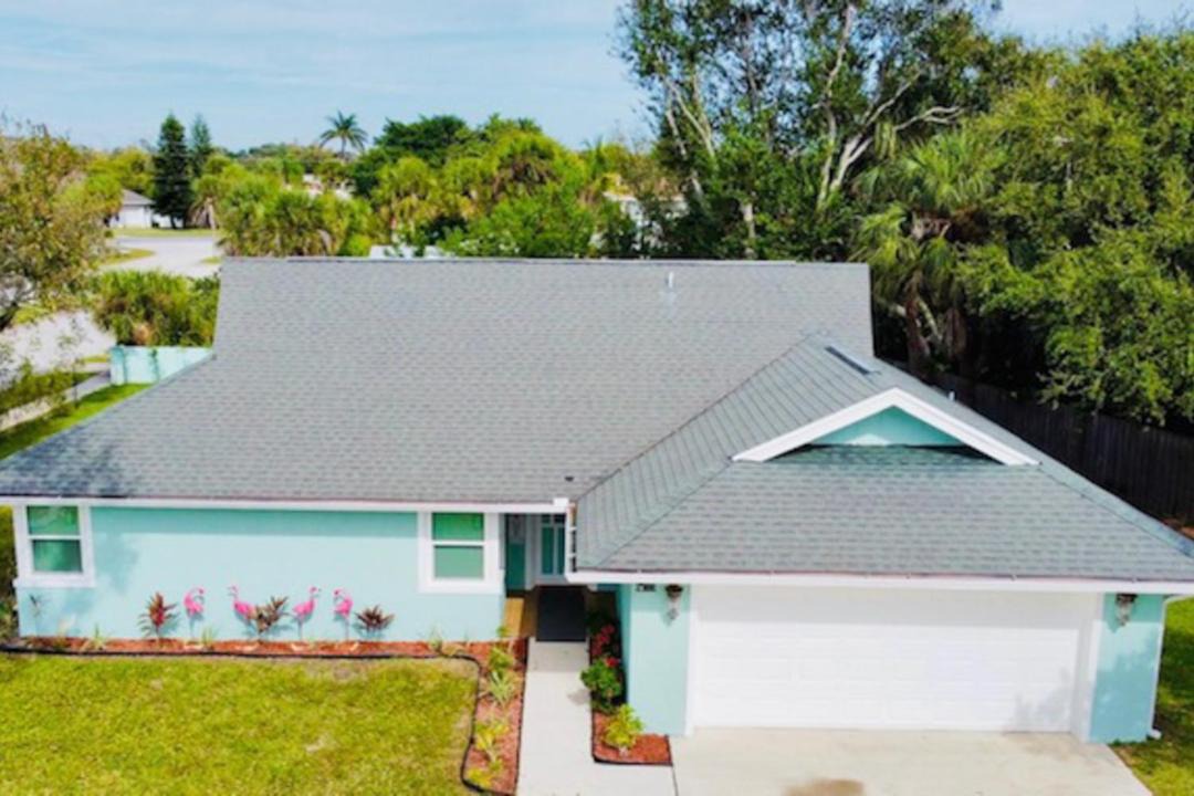 Photo of Buildings in Cape Caneveral Beach Gardens