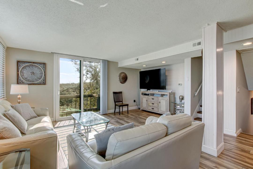 Photo of Livingroom in Fernandina Beach