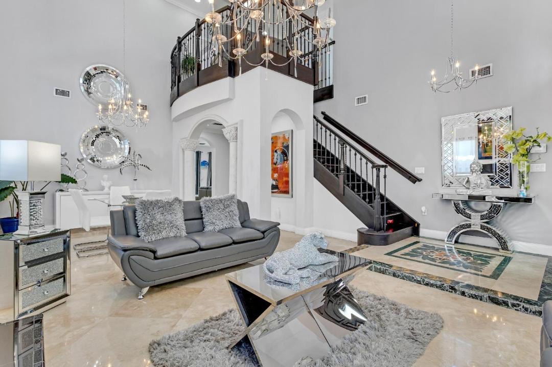 Photo of Livingroom in Tamiami