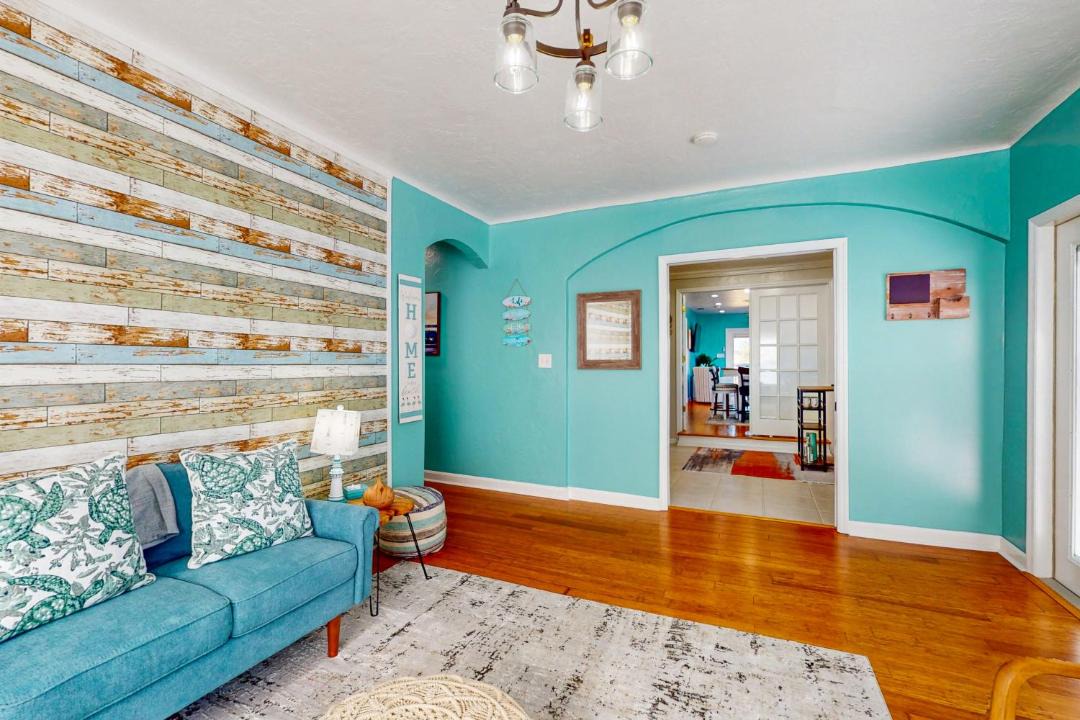 Photo of Livingroom in East Daytona