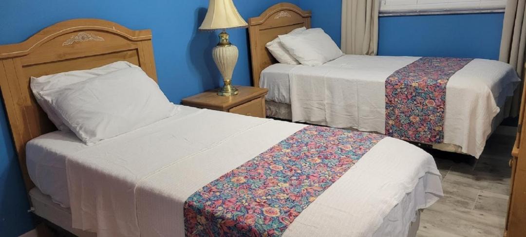 Photo of Bedroom in Tropic