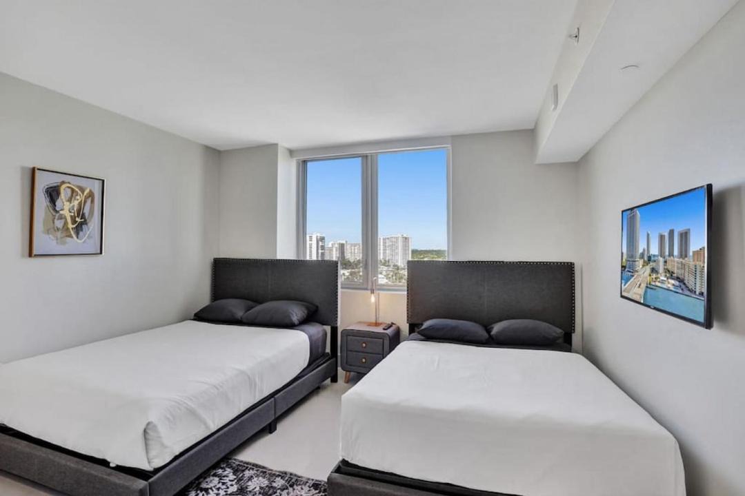 Photo of Bedroom in Hallandale Beach